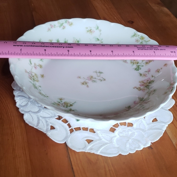 Limoges France Flower Pattern Bowl & Doily - Picture 5 of 5